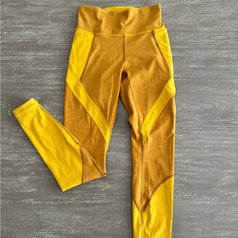 Lululemon early extension high rise tight with pockets size 4